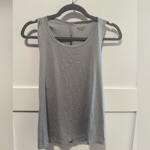 Athleta Light Gray Scoop Neck Tank
